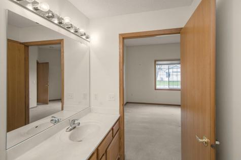 6151 150th Street N Hugo MN 55038