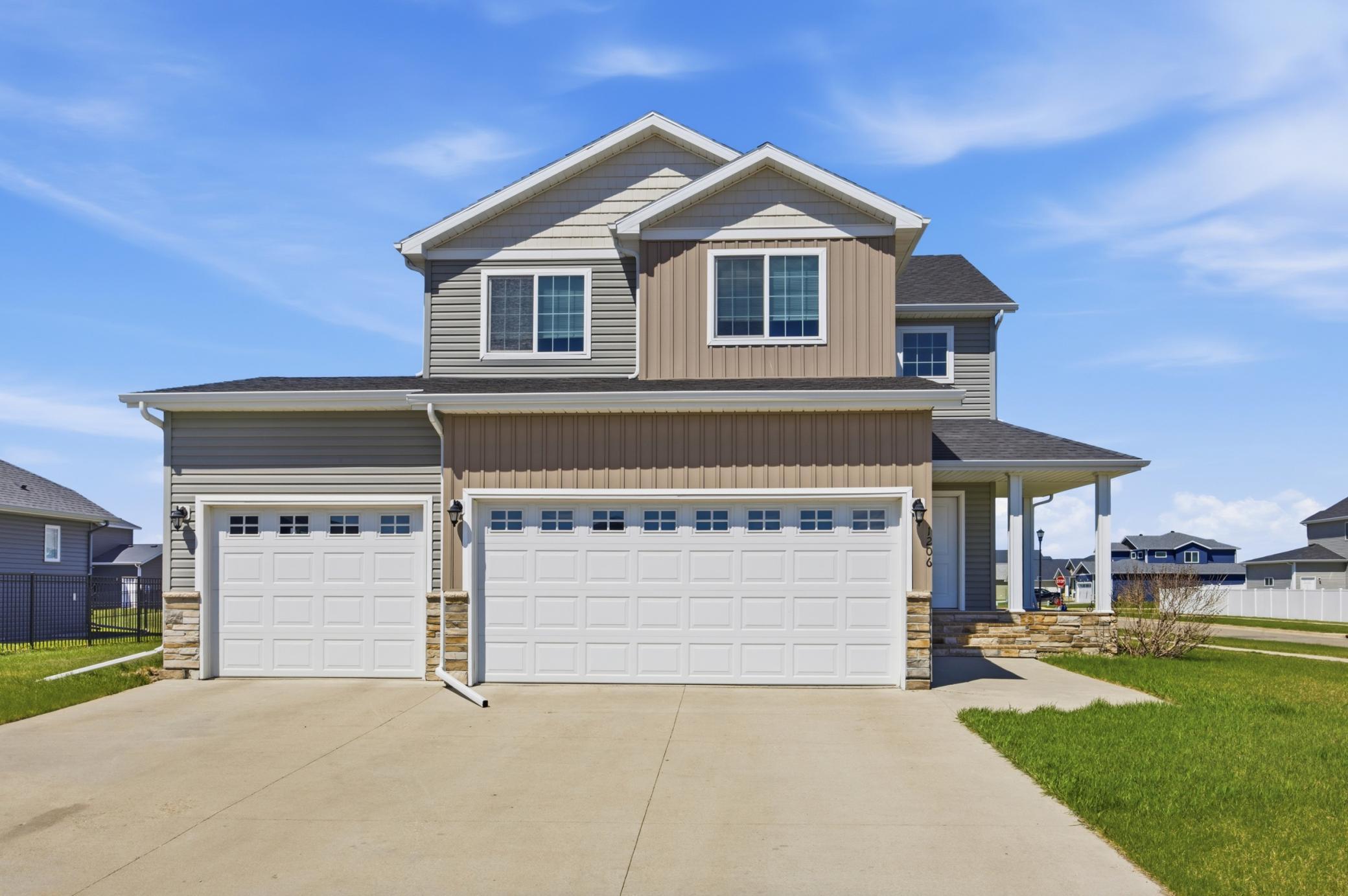 1206 Commander Drive W West Fargo ND 58078