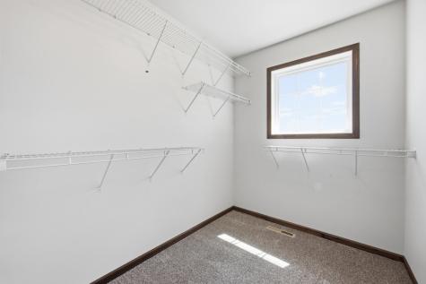 1206 Commander Drive W West Fargo ND 58078