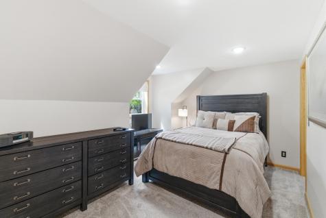 4488 Roberds Lake Trail Faribault MN 55021