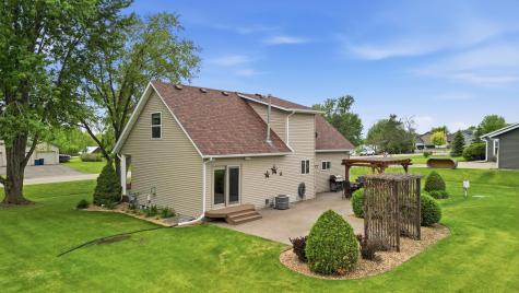 4488 Roberds Lake Trail Faribault MN 55021