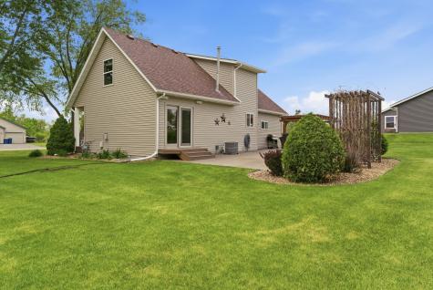 4488 Roberds Lake Trail Faribault MN 55021