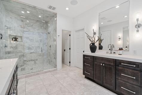 9 Red Forest Way North Oaks MN 55127