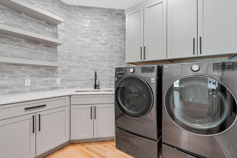 9 Red Forest Way North Oaks MN 55127