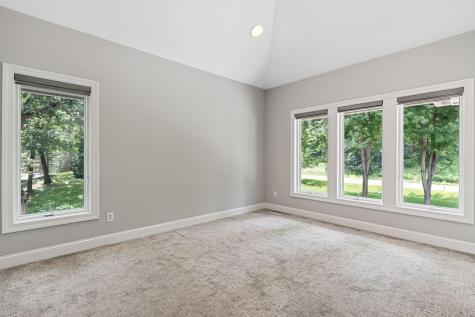 9 Red Forest Way North Oaks MN 55127