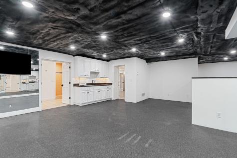 9 Red Forest Way North Oaks MN 55127