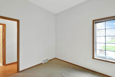 3356 38th Street S Moorhead MN 56560