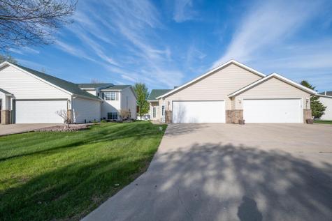 3356 38th Street S Moorhead MN 56560
