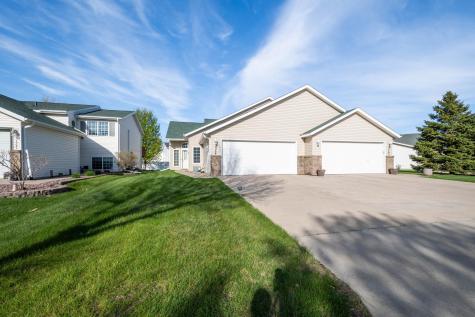 3356 38th Street S Moorhead MN 56560