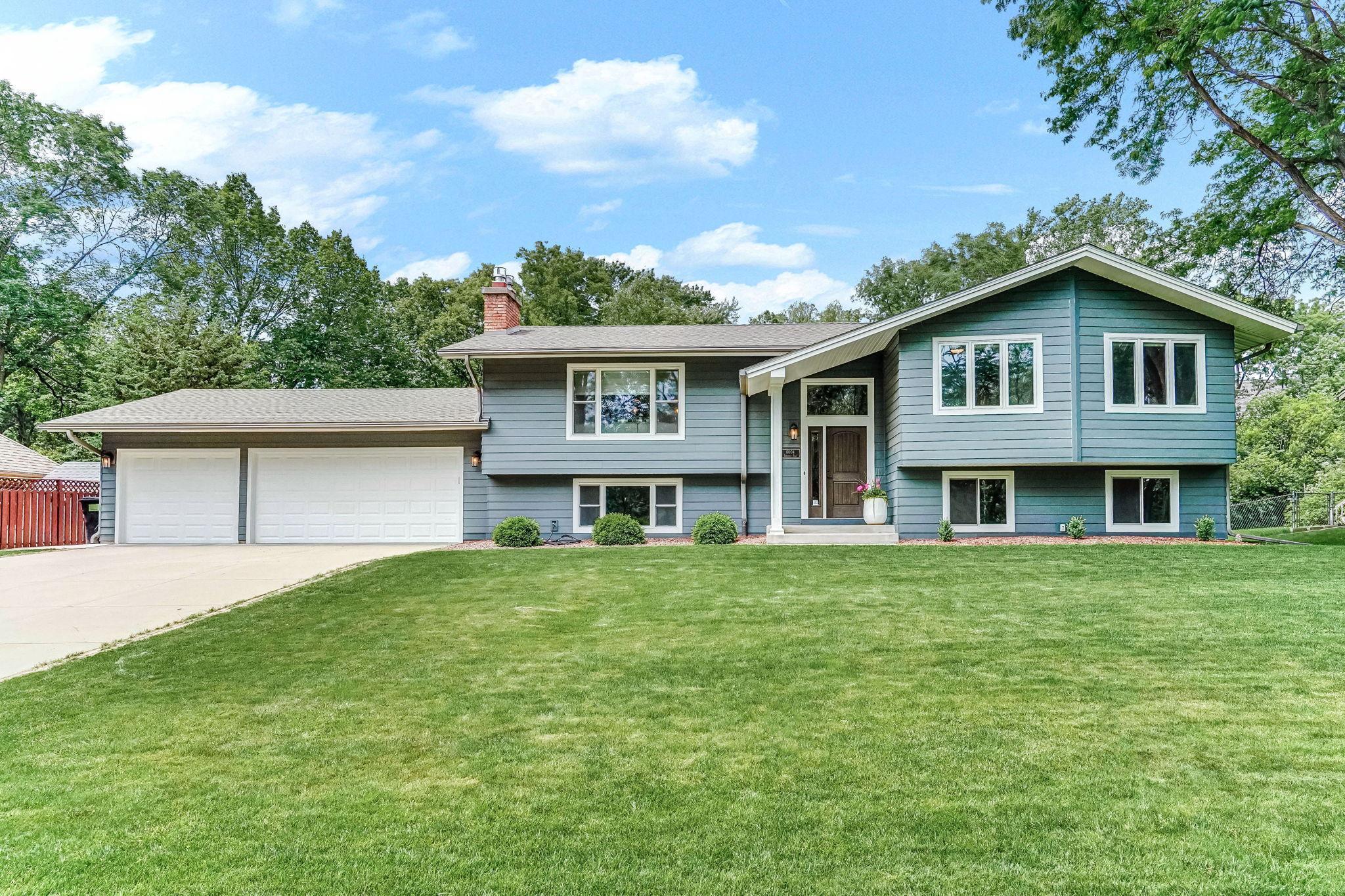 6004 Schaefer Road Edina MN 55436
