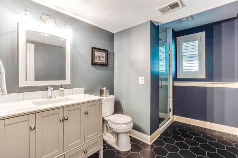 6004 Schaefer Road Edina MN 55436