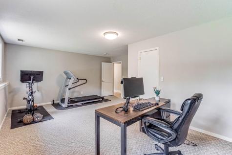 6004 Schaefer Road Edina MN 55436