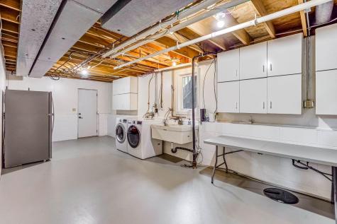 6004 Schaefer Road Edina MN 55436