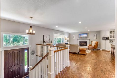 6004 Schaefer Road Edina MN 55436