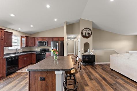 809 Cologne Lane Waverly MN 55390