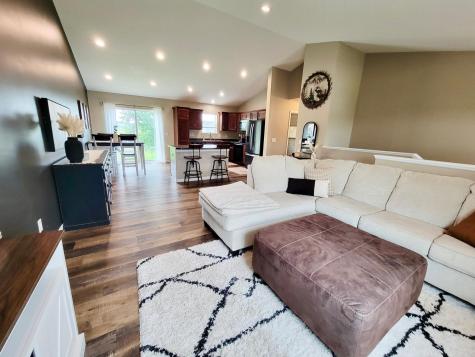 809 Cologne Lane Waverly MN 55390