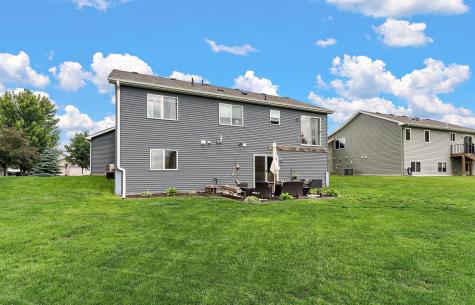 809 Cologne Lane Waverly MN 55390