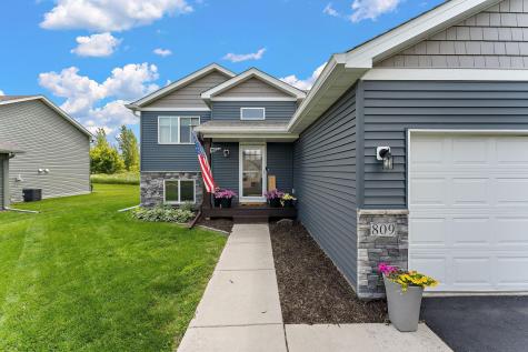 809 Cologne Lane Waverly MN 55390