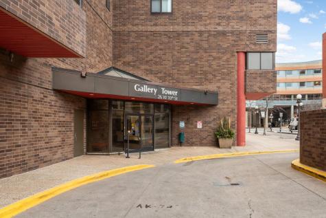 26 10th Street W Saint Paul MN 55102