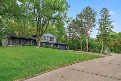 2841 Mayfield Road Minnetonka MN 55391