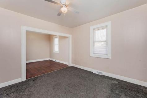 112 Cleveland Street Enderlin ND 58027