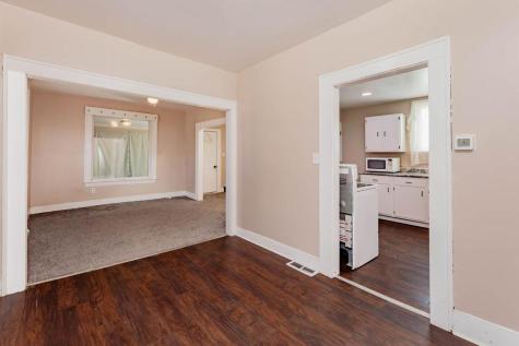 112 Cleveland Street Enderlin ND 58027