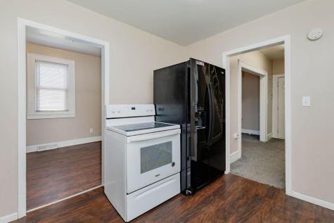 112 Cleveland Street Enderlin ND 58027
