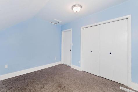 112 Cleveland Street Enderlin ND 58027
