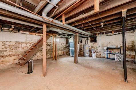 112 Cleveland Street Enderlin ND 58027