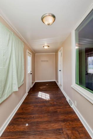 112 Cleveland Street Enderlin ND 58027