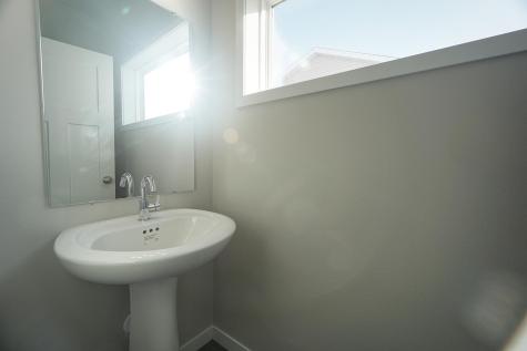 6020 80th Avenue S Fargo ND 58047