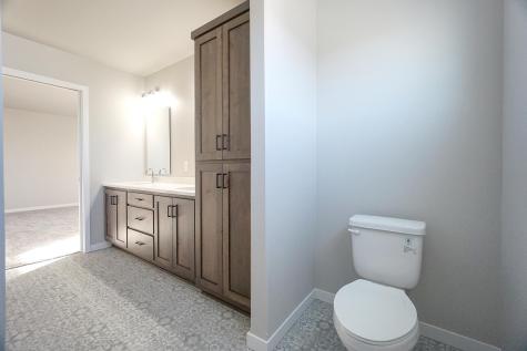 6020 80th Avenue S Fargo ND 58047