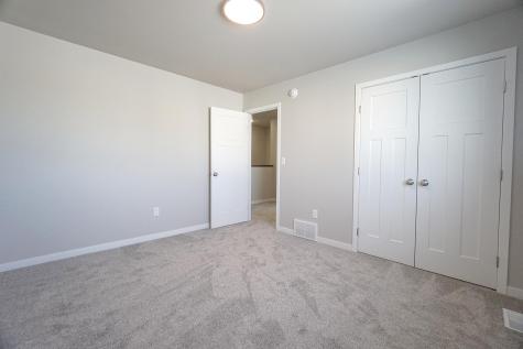 6020 80th Avenue S Fargo ND 58047