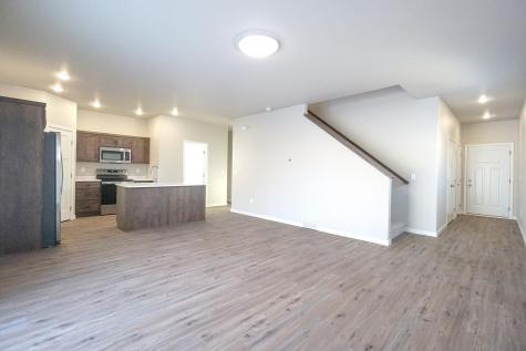 6020 80th Avenue S Fargo ND 58047