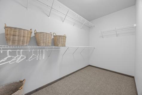 1021 61st Avenue W West Fargo ND 58047