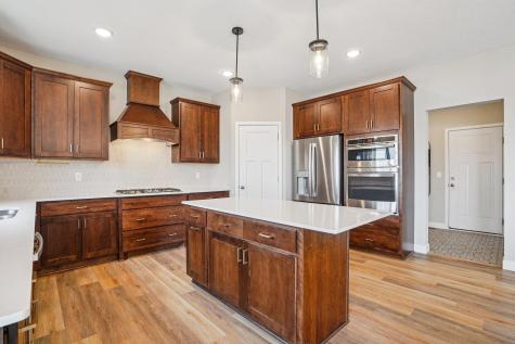 11624 5th Street NE Hanover MN 55341