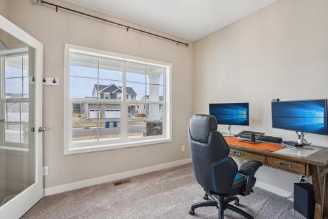 11624 5th Street NE Hanover MN 55341