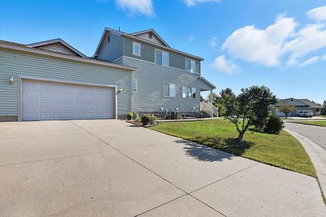 1108 Mockingbird Loop Sartell MN 56377