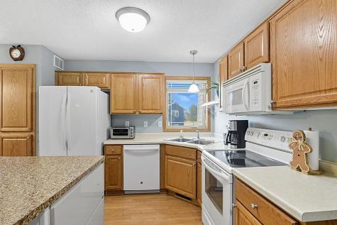 1108 Mockingbird Loop Sartell MN 56377