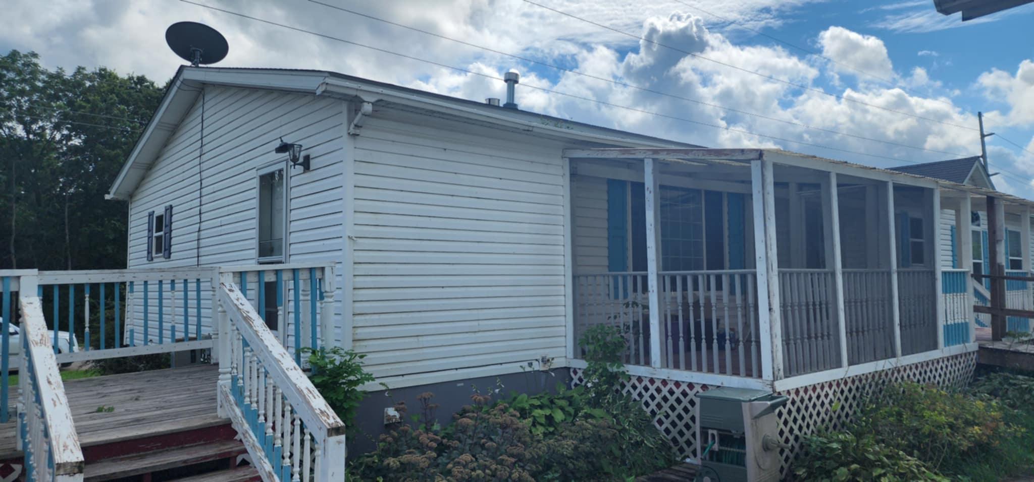 1104 E 18 1/2 Street Albert Lea MN 56007