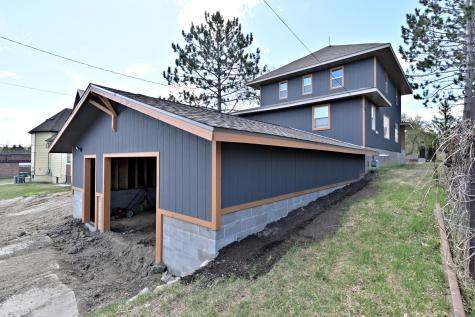 105 Roosevelt Street Coleraine MN 55722