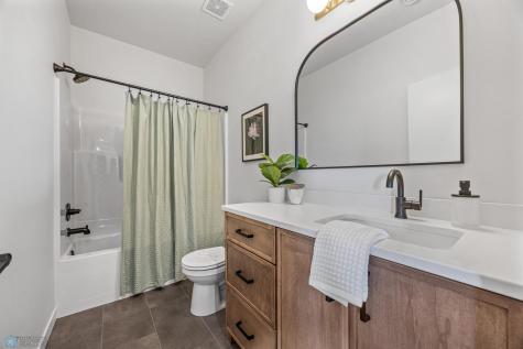 8318 61st Street S Horace ND 58047