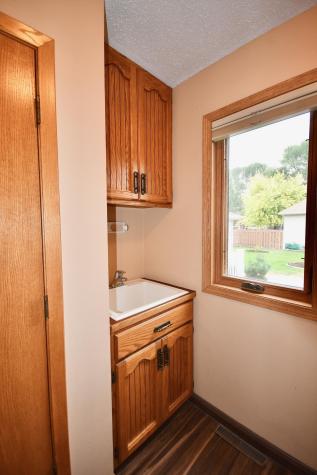 1943 19th Street S Fargo ND 58103