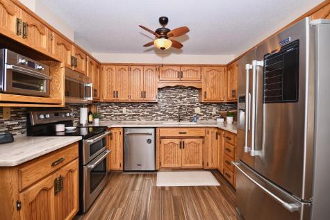 1943 19th Street S Fargo ND 58103