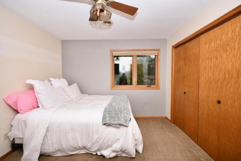 1943 19th Street S Fargo ND 58103