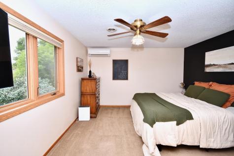 1943 19th Street S Fargo ND 58103