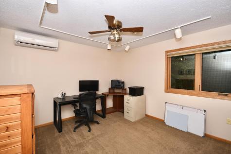 1943 19th Street S Fargo ND 58103