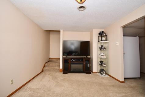 1943 19th Street S Fargo ND 58103