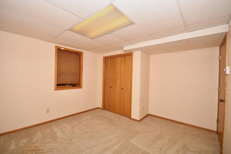 1943 19th Street S Fargo ND 58103