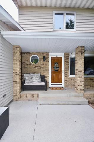 1943 19th Street S Fargo ND 58103